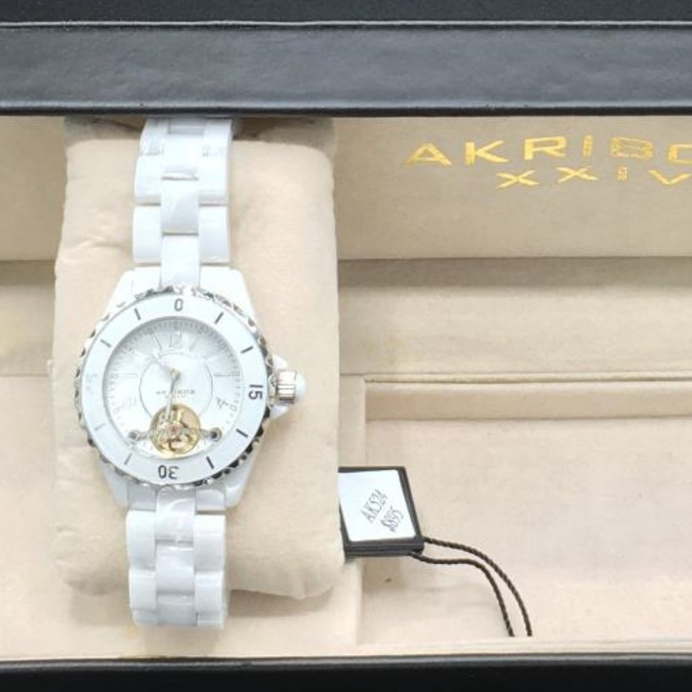 NEW WHITE AKRIBOS  XXIV WATCH